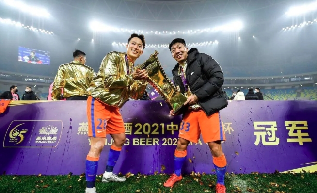 包含比赛即将打响，权健将在主场迎战华夏幸福的词条